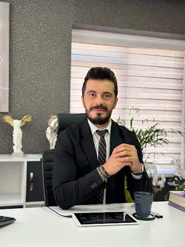 Op. Dr. Berkay Yüksel